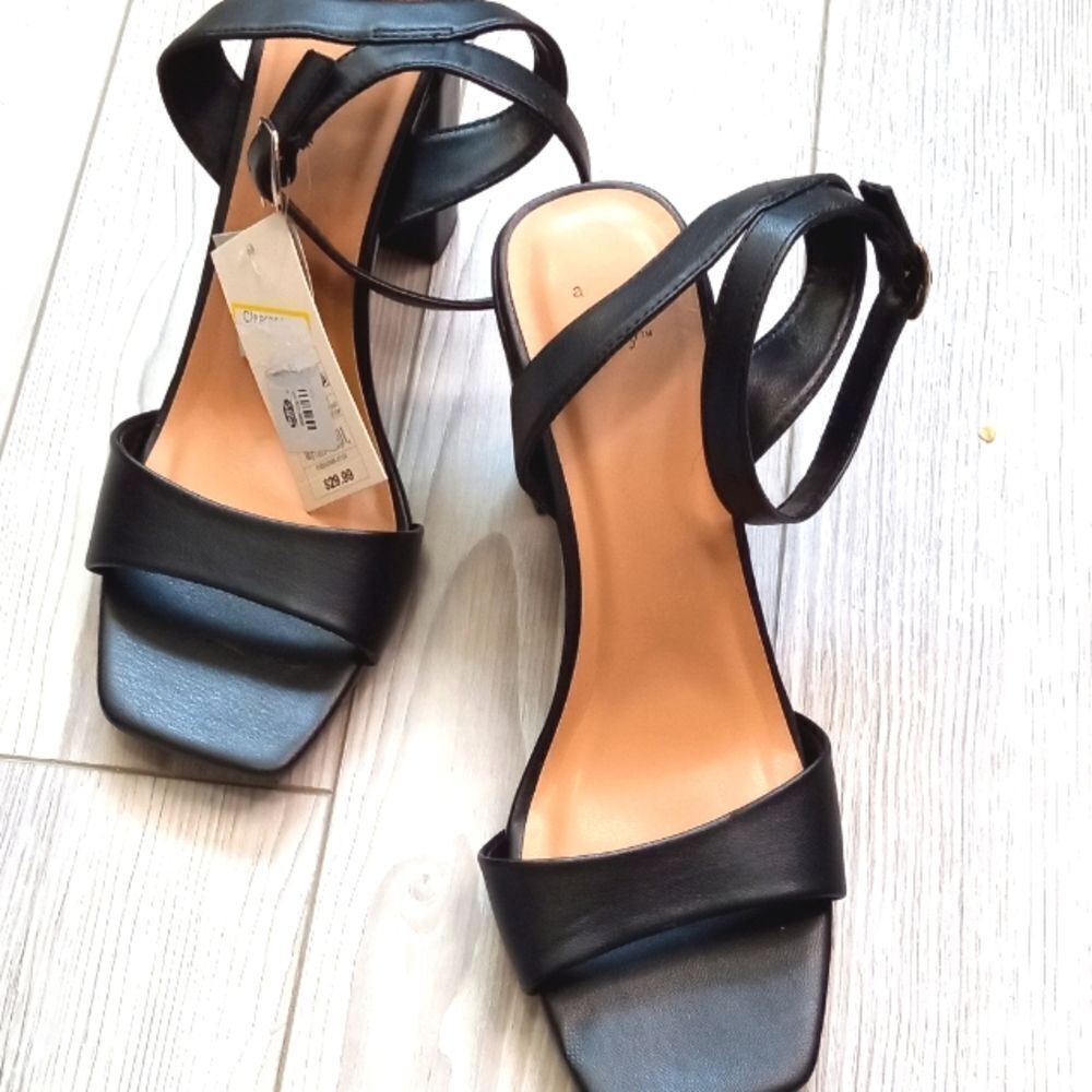 (20-3947) A New Day Heels Sz 11!